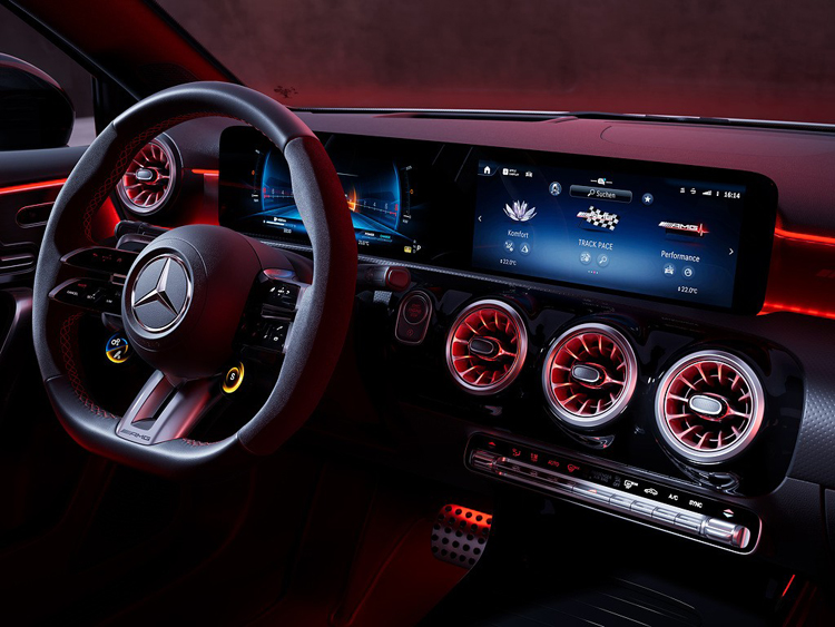 Mercedes-Benz introduit la technologie Attention Assist en série au  printemps 2009